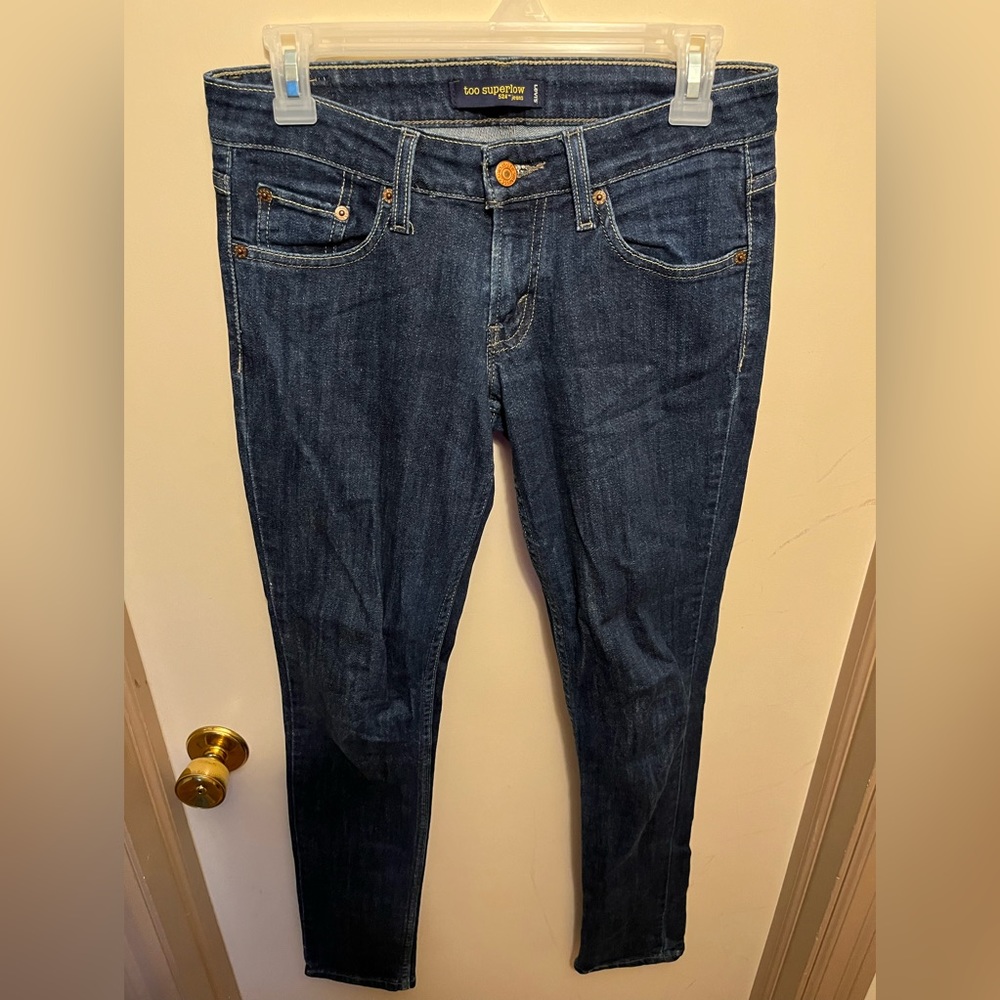 Women’s/ juniors 524 Levi’s jeans size 3/medium